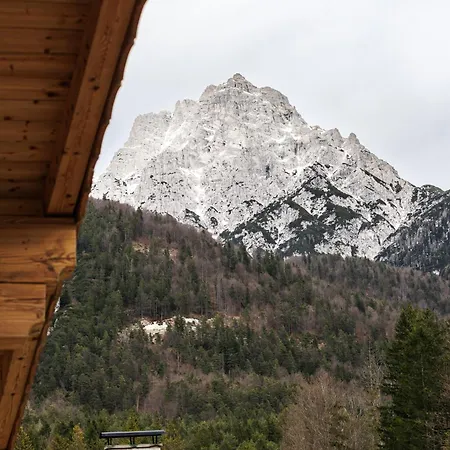 Steinberg - Boutique-apartments Mit Privater Sauna Und Bergblick Apartmán