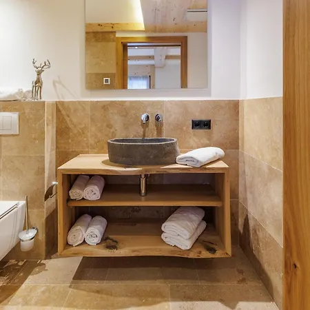 Steinberg - Boutique-apartments Mit Privater Sauna Und Bergblick Apartment *