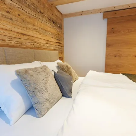 Steinberg - Boutique-apartments Mit Privater Sauna Und Bergblick Apartmán *